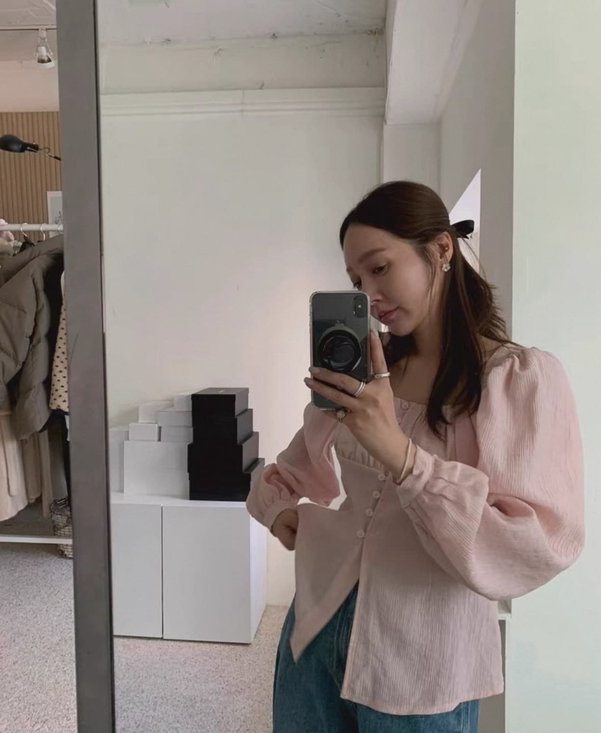 2026 가을 신동 문 패션 다용도 미니멀리즘 품격 숙녀 팬 광장 리더쉽 단추 슬림해 보이는 셔츠 쉬폰 블라우스 상세 이미지 13