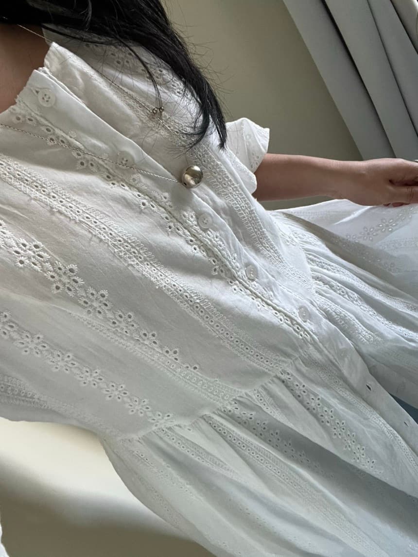 프랑스식 우아함 스탠드 칼라 자수 자카드 디자인 주름 허리 수축 슬림해 보이는 벌룬 소매 롱 코트 드레스 상세 이미지 14