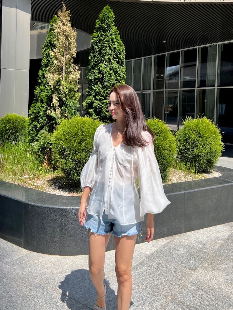 품격 V넥 벌룬 소매 쉬폰 블라우스 한국 스타일 chic 빛 요리 한 패션 명문 여성 숙녀 단색 루즈핏 빅 사이즈 상세 이미지 28