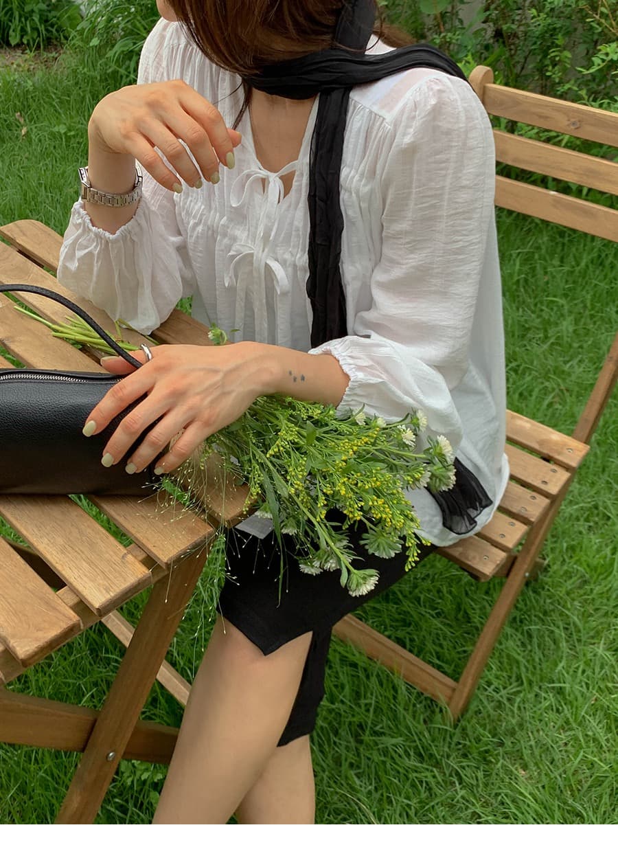 가을 한국 새로운 섹시함 V넥 펌프 로프 주름 루즈핏 캐주얼 긴팔 여성 셔츠 상세 이미지 11