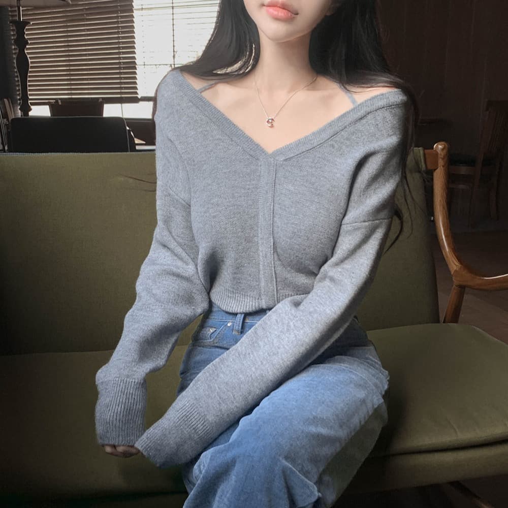 가을 새로운 chic 한국 작은 대중 디자인 센스 미니멀리즘 V넥 빛 요리 한 다용도 행침 목 둘 착용 오프숄더 니트 스웨터 여성 이미지 3