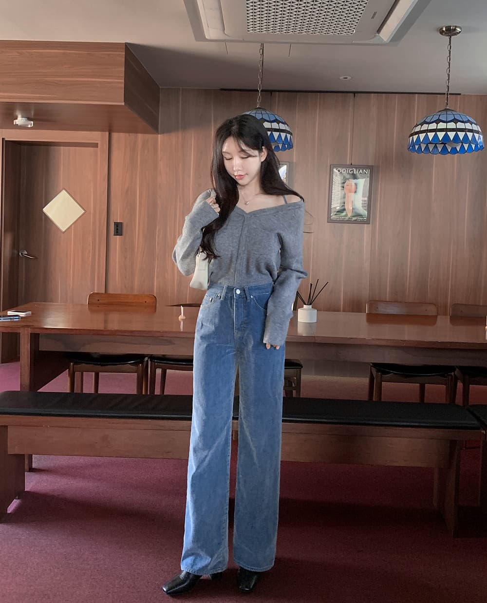 가을 새로운 chic 한국 작은 대중 디자인 센스 미니멀리즘 V넥 빛 요리 한 다용도 행침 목 둘 착용 오프숄더 니트 스웨터 여성 상세 이미지 12