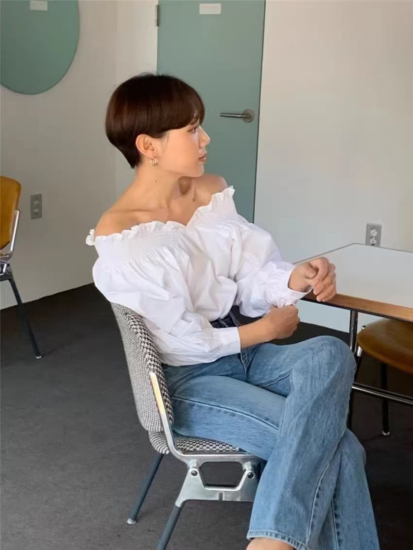 한국 chic 가을 프랑스식 우유 블루 디스플레이 화이트 보트넥 오프숄더 디자인 센스 양성 및 음성 둘 착용 벌룬 소매 여성 셔츠 상세 이미지 5