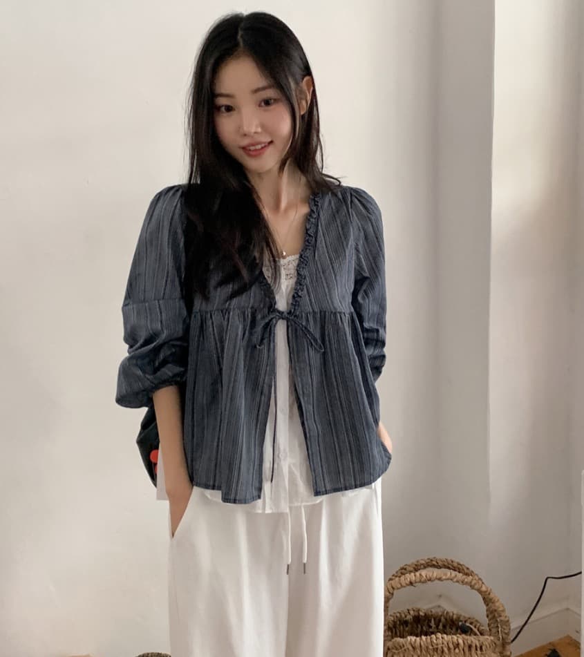 한 부서 가을 달콤함 페이크 레이어드 긴팔 프릴 긴팔 스트라이프 맨위 여성 루즈핏 슬림해 보이는 다용도 인형 셔츠 상세 이미지 6