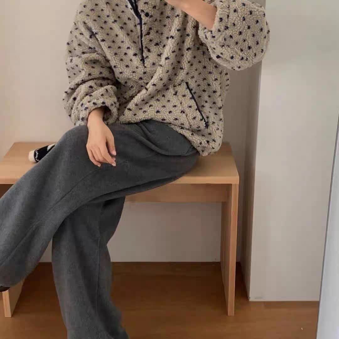 지금 스탠드 칼라 도트 무늬 플리스 지퍼 재킷 후드티 상세 이미지 4