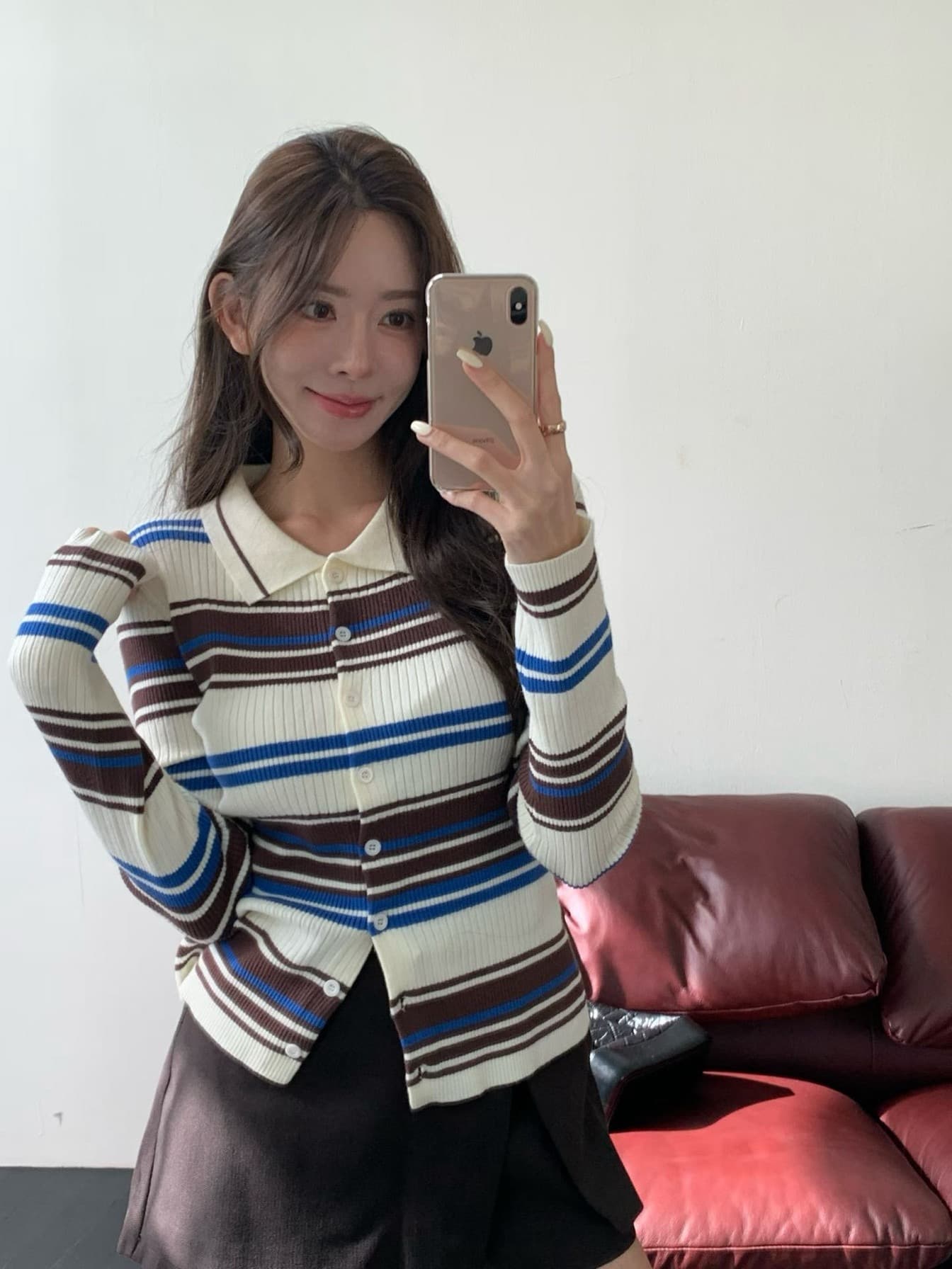 재고 있음 한국 동대문 가을 품격 다용도 슬림해 보이는 몸매 가꾸기 폴로 칼라 싱글 줄 버튼 스트라이프 긴팔 니트 스웨터 상세 이미지 10