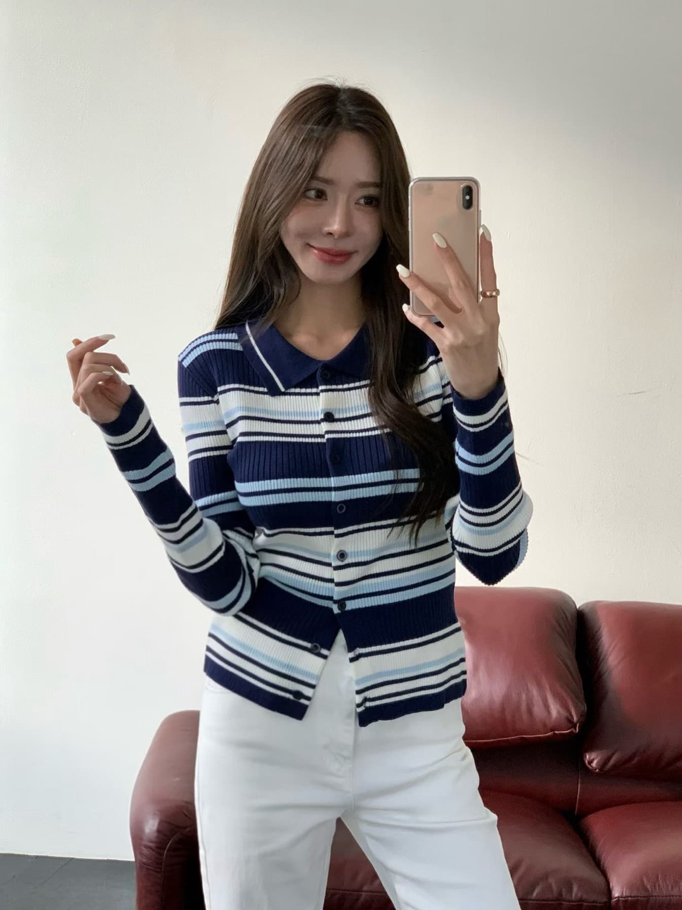 재고 있음 한국 동대문 가을 품격 다용도 슬림해 보이는 몸매 가꾸기 폴로 칼라 싱글 줄 버튼 스트라이프 긴팔 니트 스웨터 상세 이미지 14