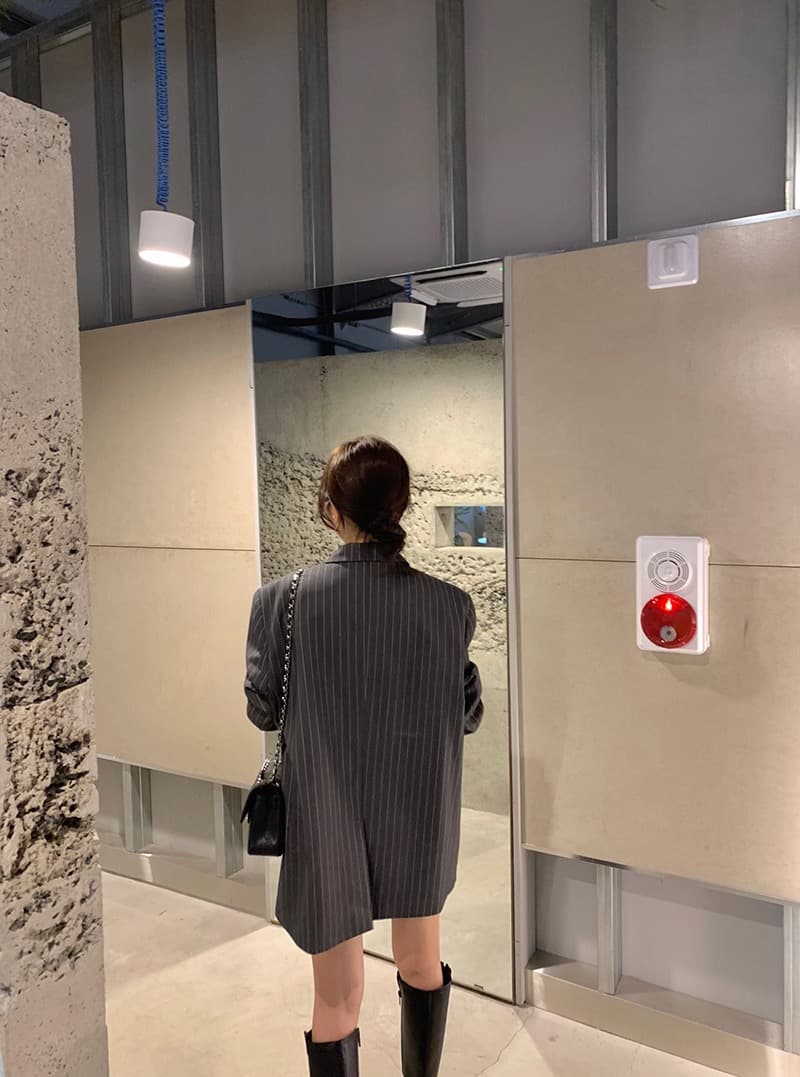 한국 ins 고급 센스 세로 줄무늬 루즈핏 세련된 블레이저 벨트 포함 상세 이미지 28