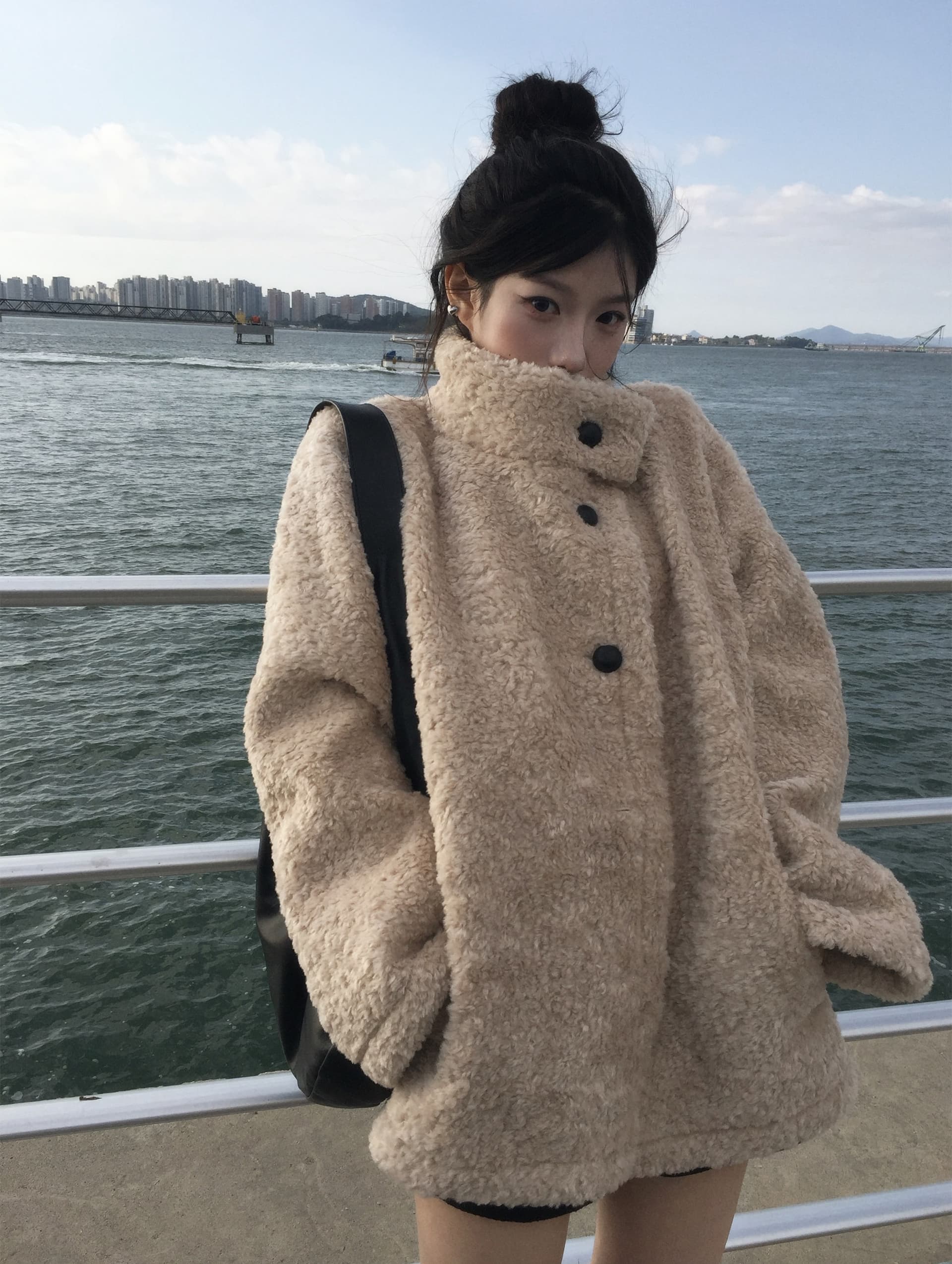 크기 있음 업데이트 프랑스식 레트로 품격 스탠드 칼라 보온 루즈핏 피모 하나 모피 외투 상세 이미지 11