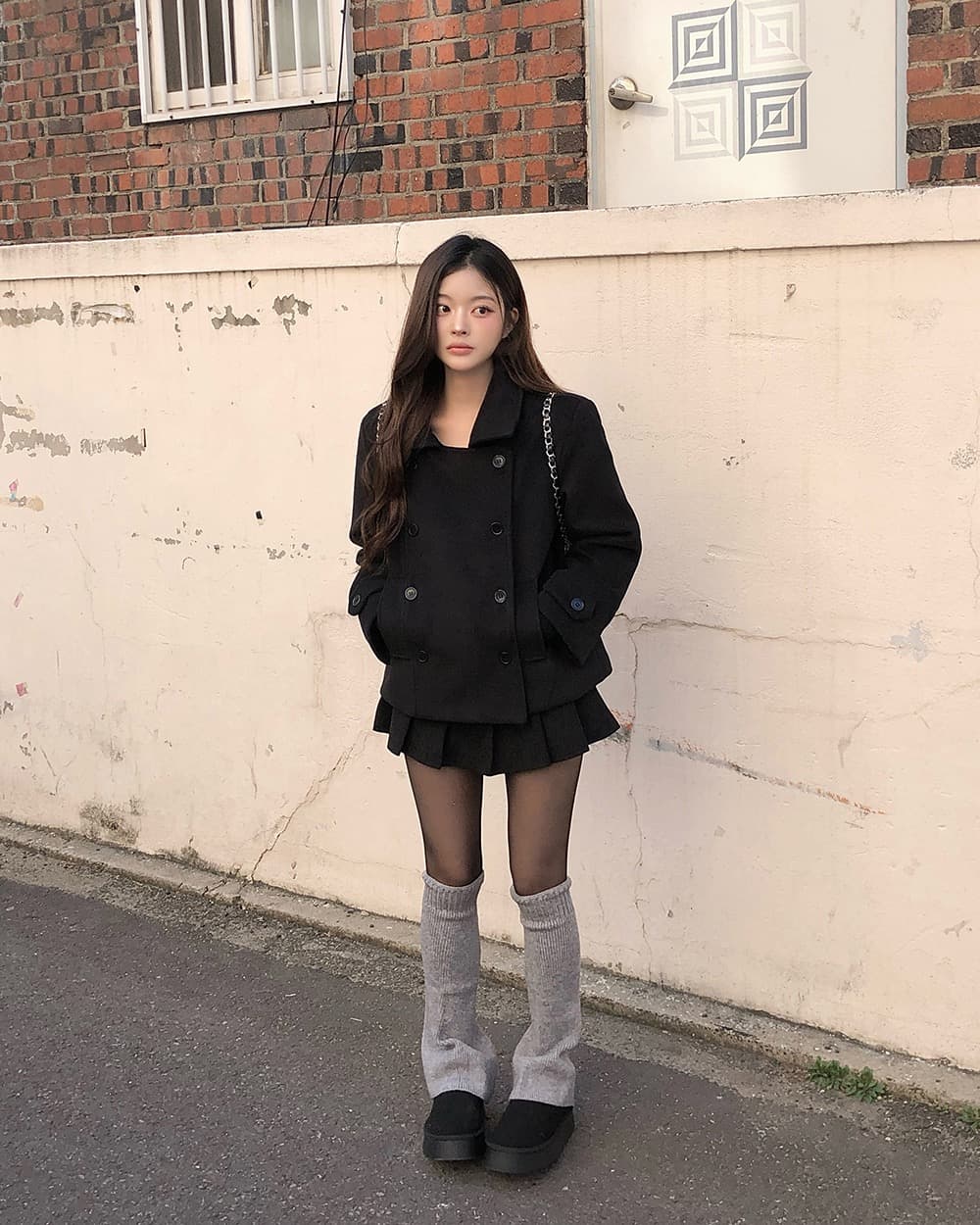 재고 있음 한 부서 가을 겨울 새로운 레트로 다용도 학원 스타일 폴로 칼라 이중 버튼 솜을 넣은 짧은 머리 여성 코트 상세 이미지 7