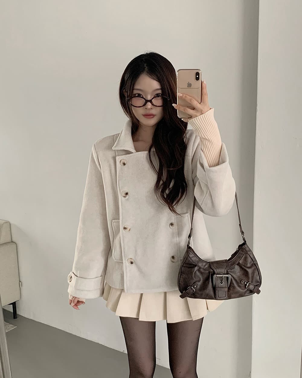 재고 있음 한 부서 가을 겨울 새로운 레트로 다용도 학원 스타일 폴로 칼라 이중 버튼 솜을 넣은 짧은 머리 여성 코트 상세 이미지 29