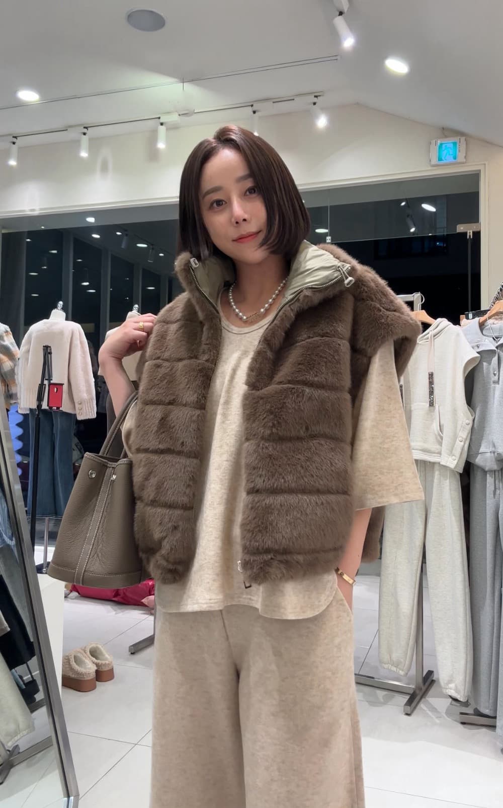 양면 착용 배색 수달 털 싸움 면 의류 베스트 모피 짧은 외투 한국 ins 환경 보호 모피 조끼 상세 이미지 14