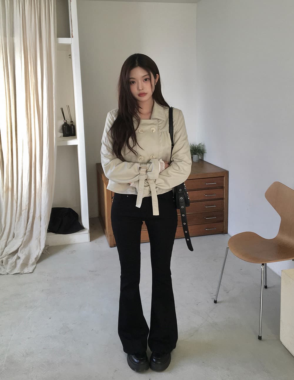 재고 있음 물품 디자인 센스 캐주얼 쇼트 스타일 이중 버튼 폴로 칼라 바람막이 재킷 재킷 상세 이미지 15