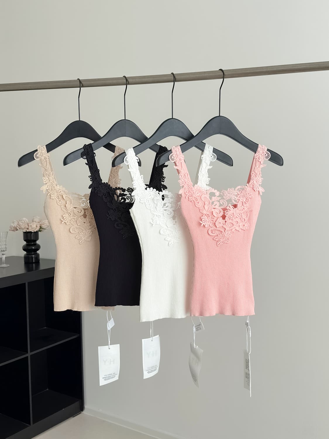 hotdog 핫도그 매우 매운맛 꽃 와일드 부드러움 레이스 슬립 맨위 순수한 욕망 섹시함 몸매 가꾸기 인사이드 가져 가라. 조끼 상세 이미지 3