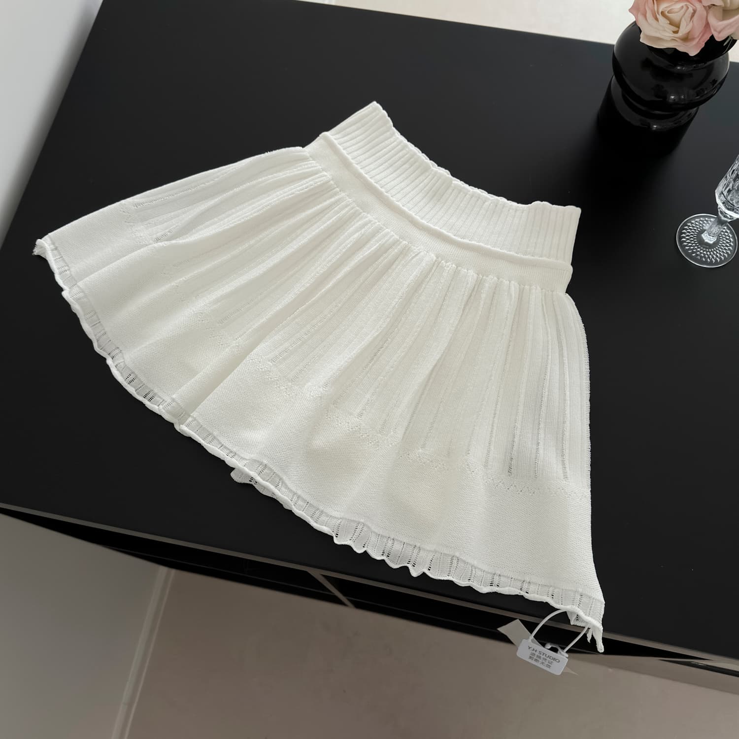 justqin 렌즈 초점 2026 새로운 여름 드레스 섹시함 작은 셔츠 슬림해 보이는 비스듬한 어깨 니트 맨위 여성 상세 이미지 26