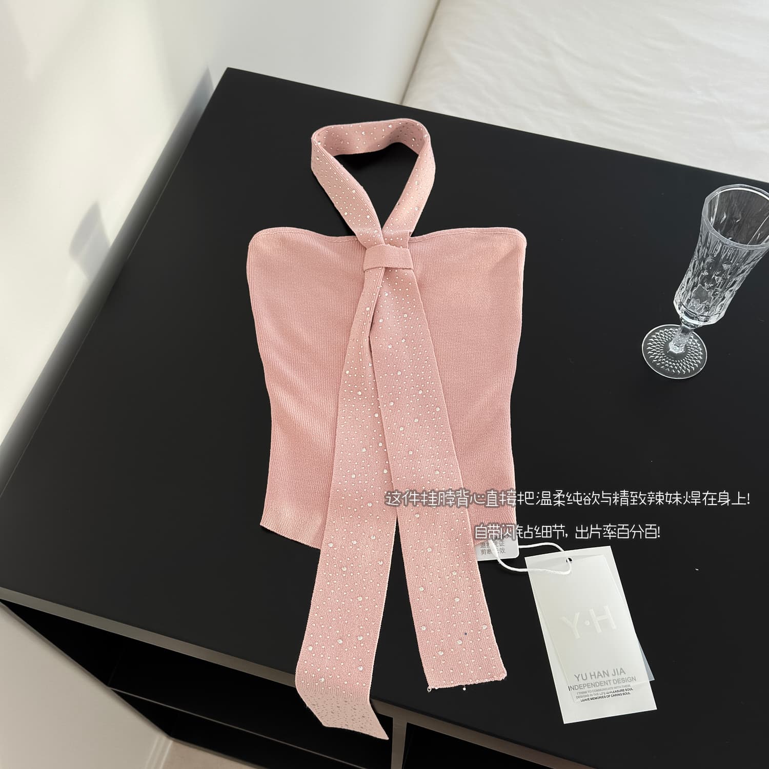 wuu2sweet 우 너무 달콤한 핫픽스 행침 목 스트랩 튜브탑 조끼 여성 패션 핫걸 디자인 센스 민소매 맨위 상세 이미지 34