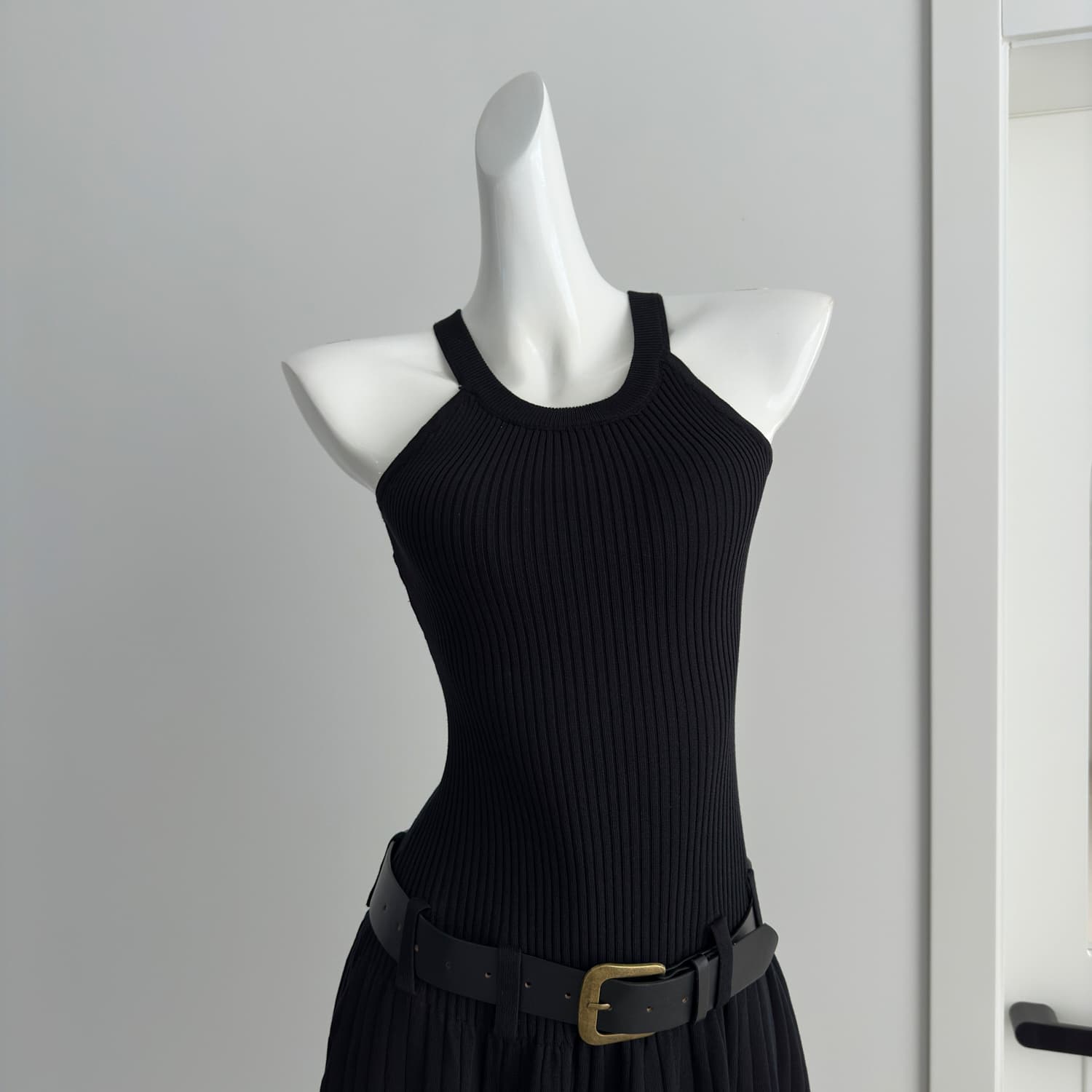 okmashop 화이트 제직 조용한 시리아 니트 행침 목 여성 드레스 여름 섹시함 오프숄더 플리츠 스커트 허리 수축 치마 상세 이미지 17