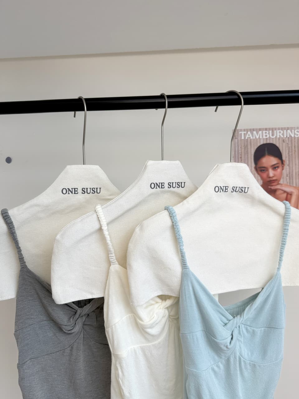 04 28 jmshop 아이슬란드 마이크로 더블 비틀림 디자인 신축성 니트 슬립 여성 허리 수축 슬림해 보이는 상세 이미지 13