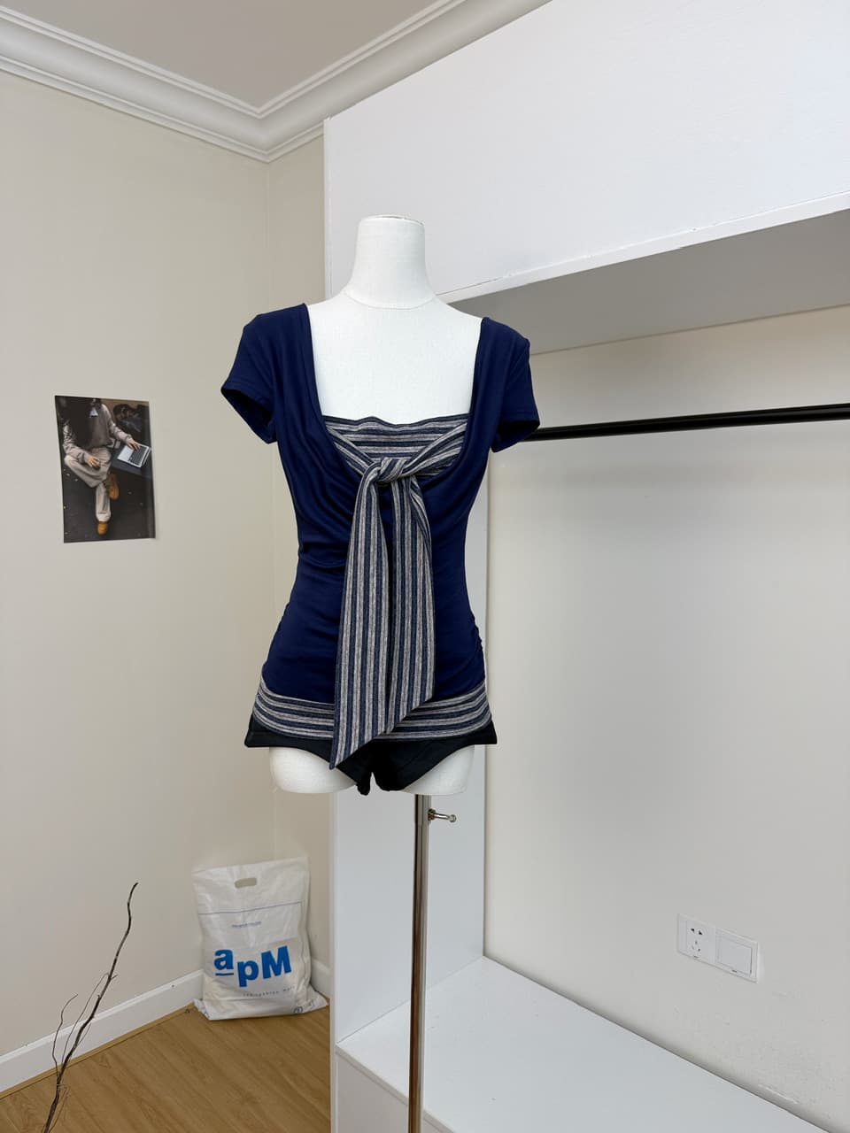 대 말더듬기 다우 시시 빛 틈 블루 레트로 학원 스타일 나비 레이스업 맨위 여름 허리 측면 펌프 Pleat 티셔츠 상세 이미지 5