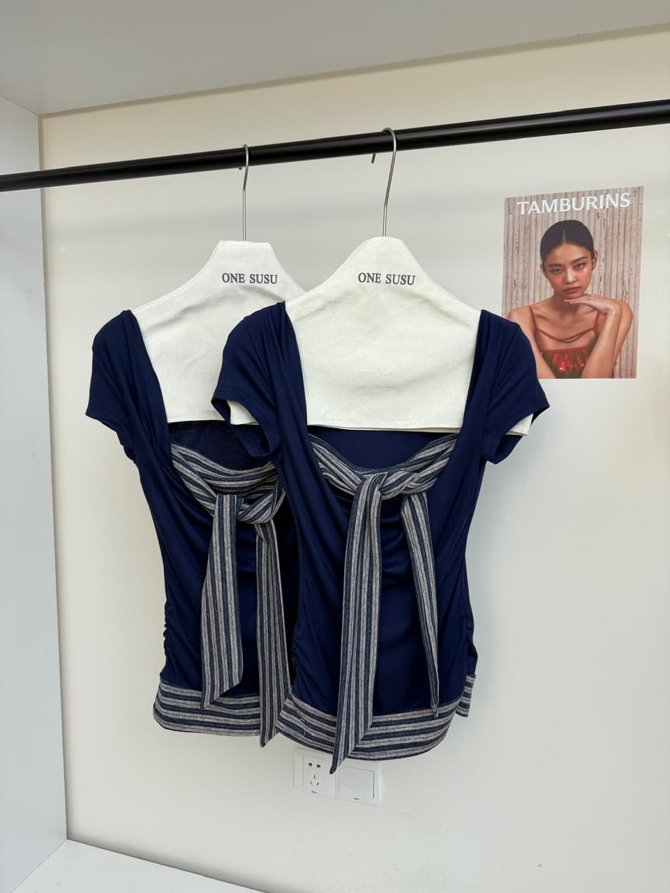 대 말더듬기 다우 시시 빛 틈 블루 레트로 학원 스타일 나비 레이스업 맨위 여름 허리 측면 펌프 Pleat 티셔츠 상세 이미지 8