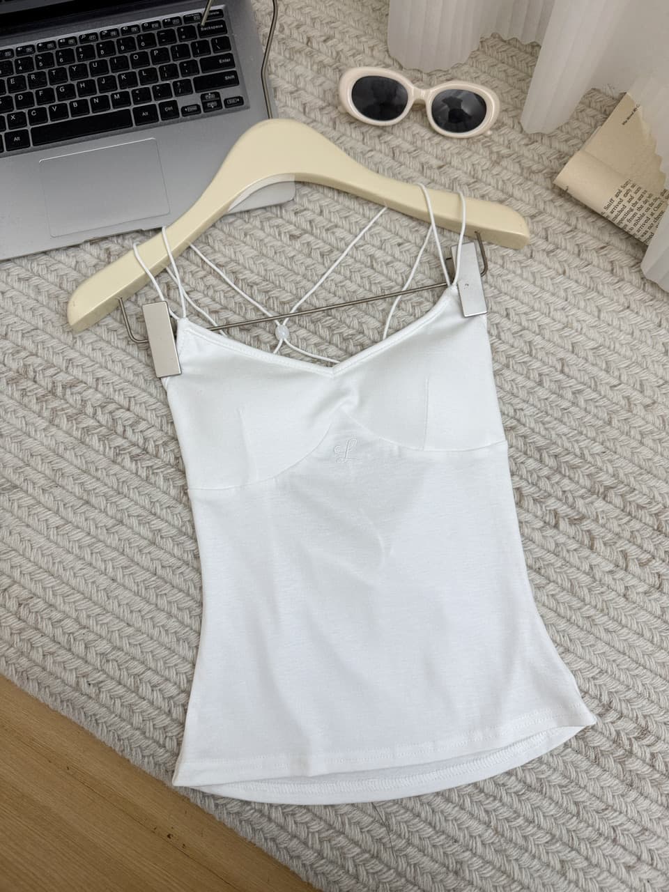 jmshop 화이트 여성 개발 순수한 욕망 핫걸 센스 캐미솔 외출용 여름 백리스 섹시함 민소매 맨위 상세 이미지 15