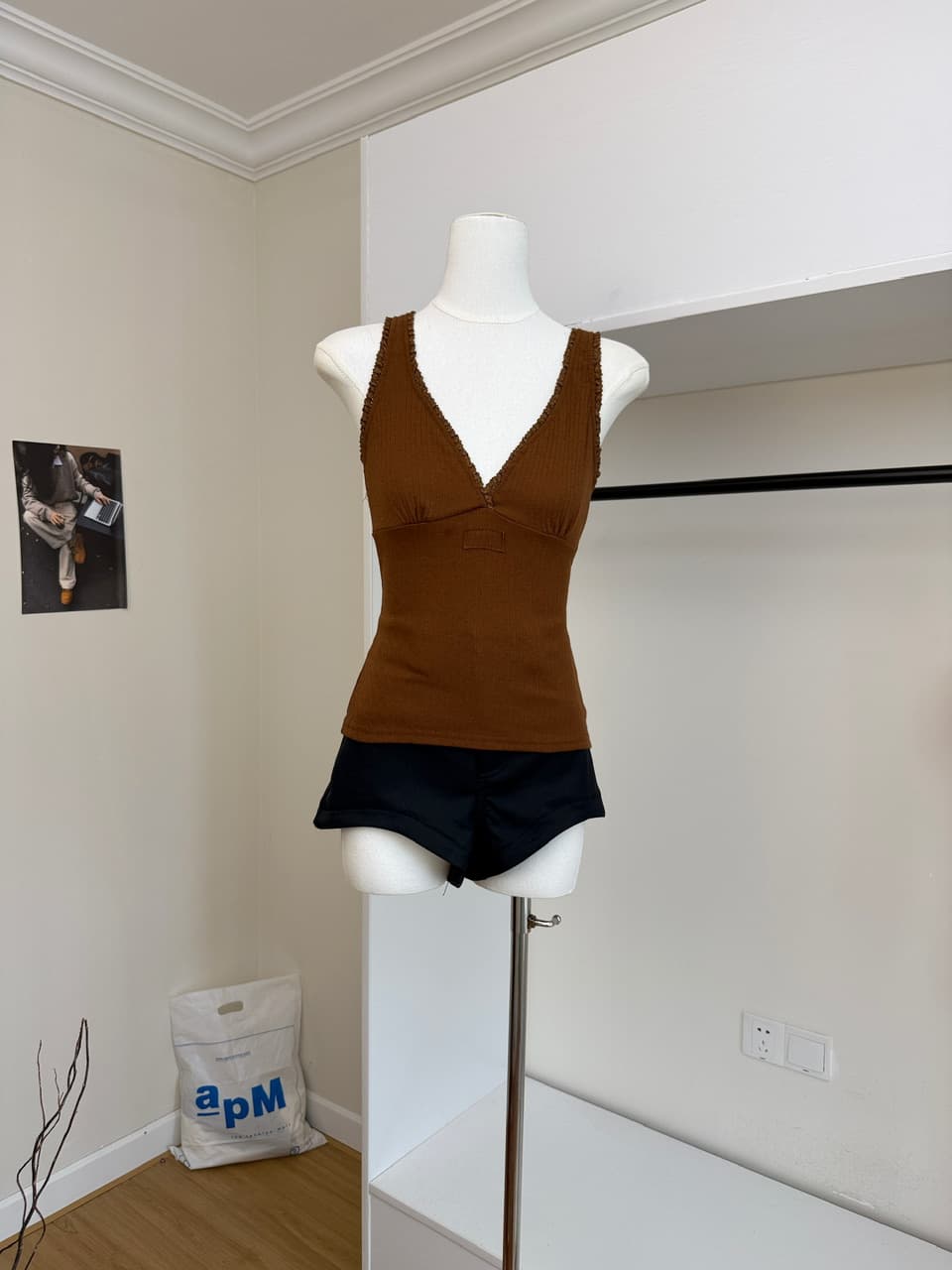 jmshop miu 부서 교과서 자카드 구덩이 기사 V넥 니트 미니 스커트 여성 순수한 욕망 섹시함 레이스 캐미솔 상세 이미지 9
