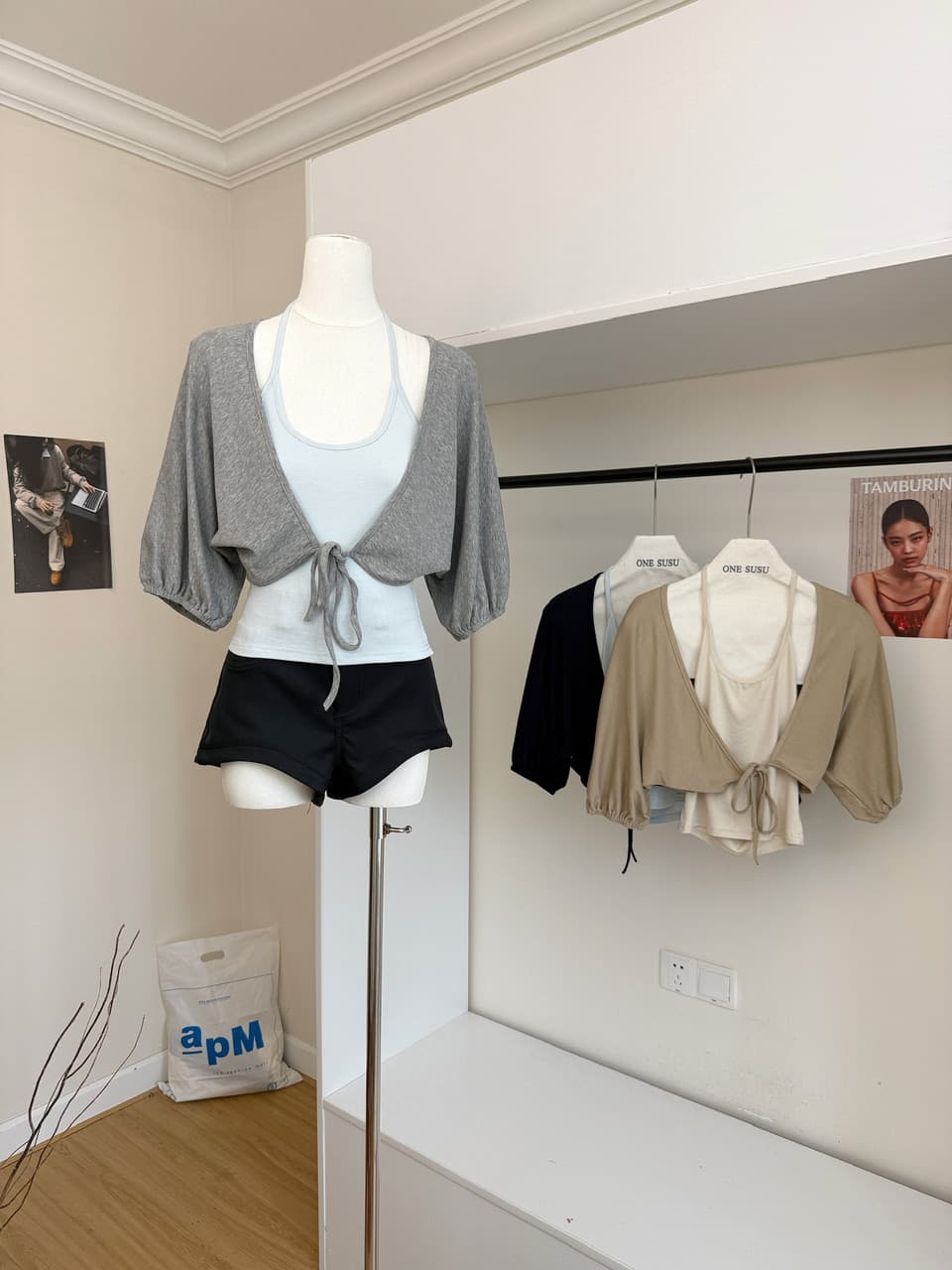 firstfloor 공기 구름 센스 부드러운 찹쌀 제로 바인딩 벌룬 소매 조끼 맨위 쇼트 스타일 배색 투피스 세트 이미지 3