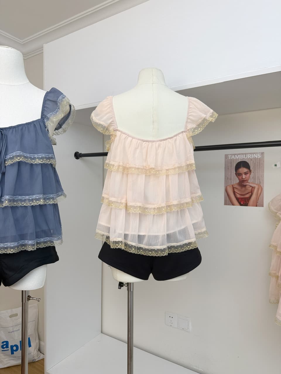 skk store 레이스 삼중주 호흡 센스 프릴 레이스 계층의 감각 작은 날다 소매 맨위 광장 칼라 슬립 상세 이미지 9