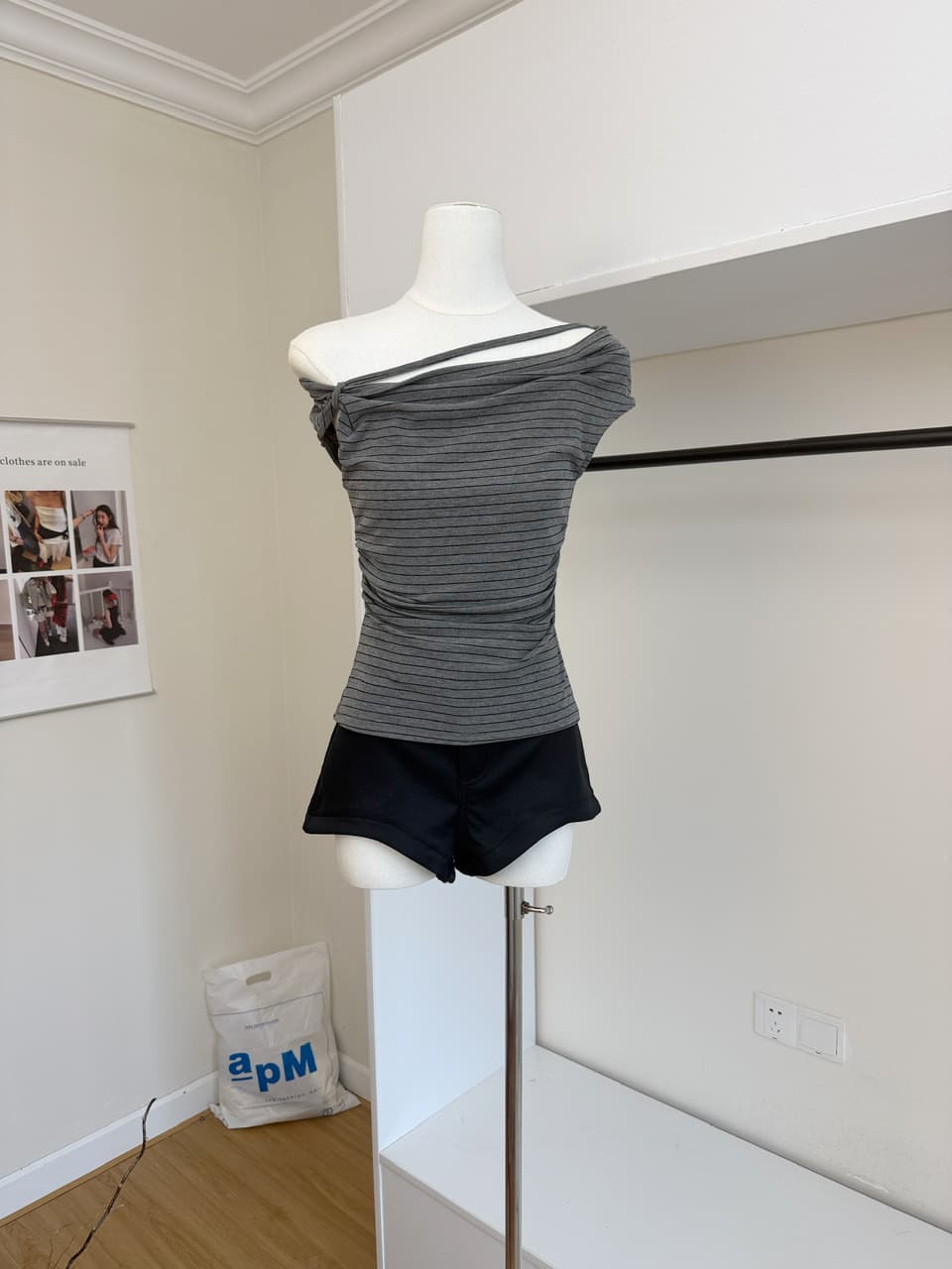 05 26 jmshop 심장 마비 커브 비스듬한 어깨 칼라 깨진 Pleat 허리 수축 트임 반팔 티셔츠 여름 몸매 가꾸기 다용도 상세 이미지 8