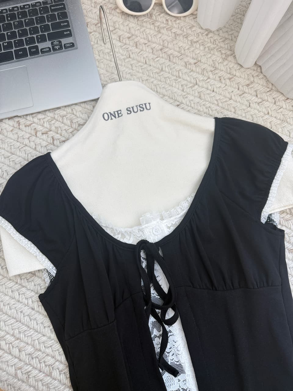 한 부서 페이크 레이어드 레이스 조각 반팔 티셔츠 여성 여름 디자인 센스 몸매 가꾸기 슬림해 보이는 핫걸 거품 소매 맨위 상세 이미지 10
