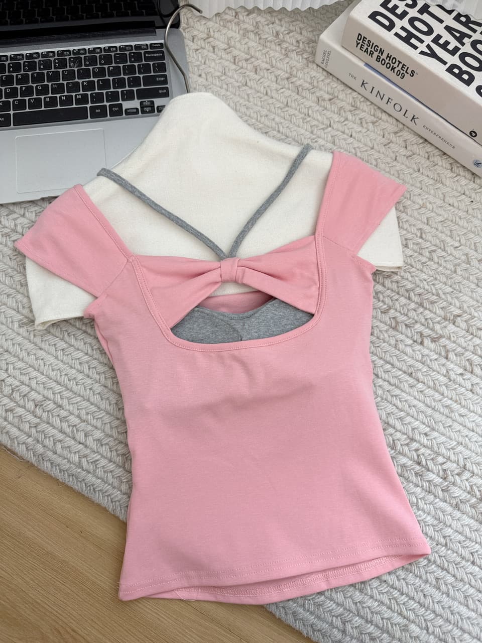 callmeear 배색 페이크 레이어드 티셔츠 긍정적 인 어깨 반팔 티셔츠 여성 여름 몸매 가꾸기 반소매 맨위 상세 이미지 23