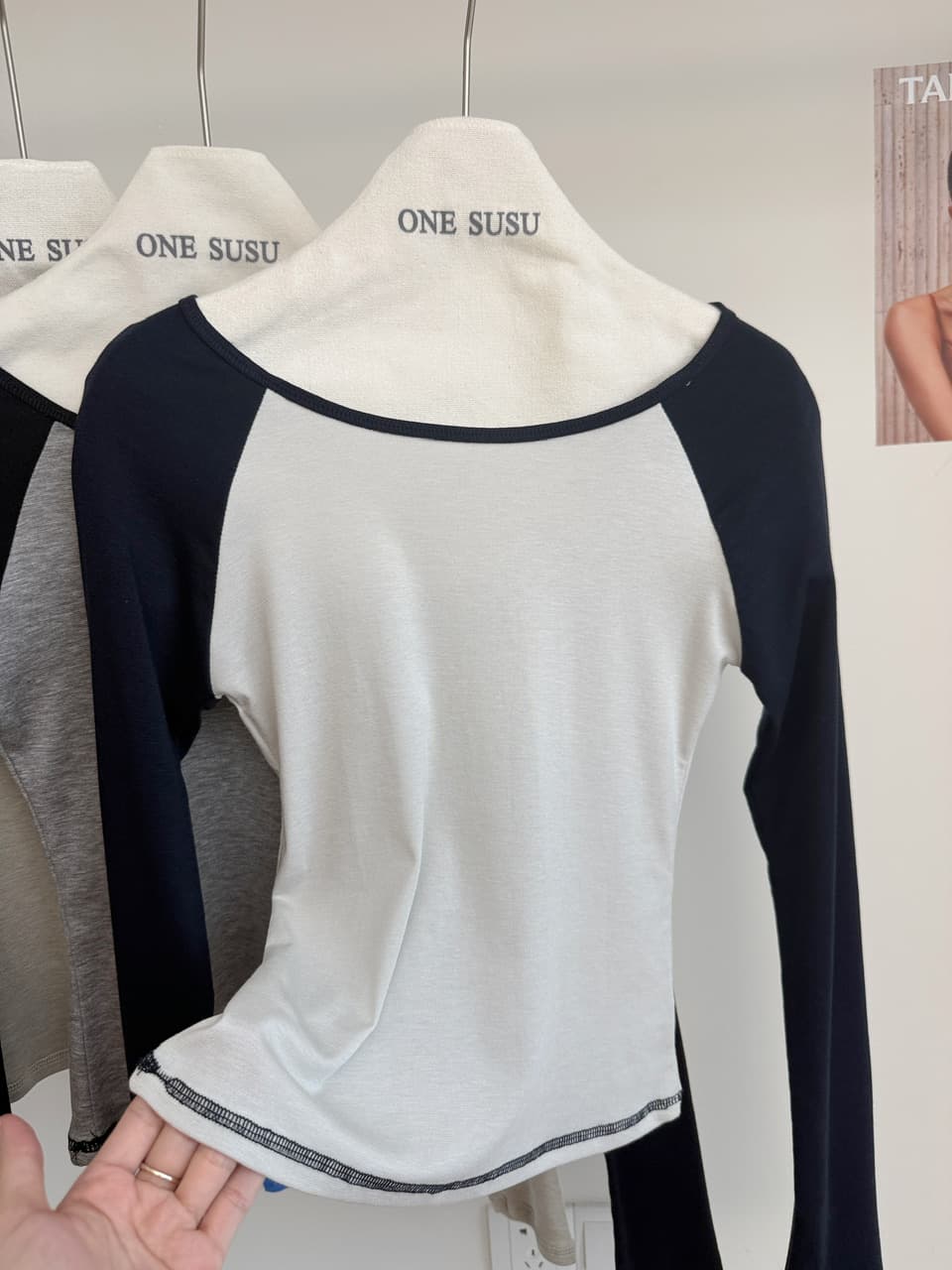 skk store 가벼움 알몸의 센스 t 프로 피부 편안함 주간 실크 양모 레트로 패치워크 배색 삽입 어깨 소매 티셔츠 여성 상세 이미지 24