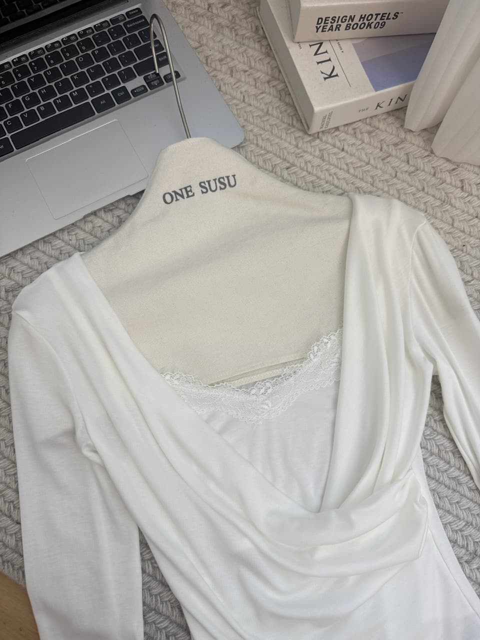 yolo shop 주간 실크 양모 레이스 페이크 레이어드 흔들다 칼라 긴팔 맨위 고급 품격 V넥 인사이드 가져 가라. 만나는 상세 이미지 13