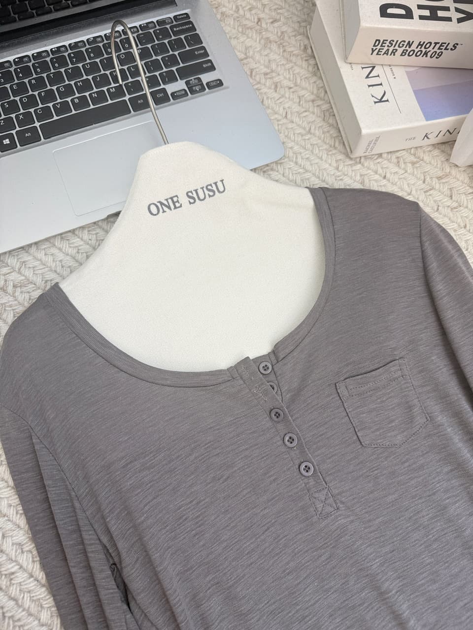 yolo shop 사랑 헨리 칼라 주간 실크 아마 긴팔 주머니 티셔츠 여성 여름 자외선 차단 블라우스 맨위 상세 이미지 17