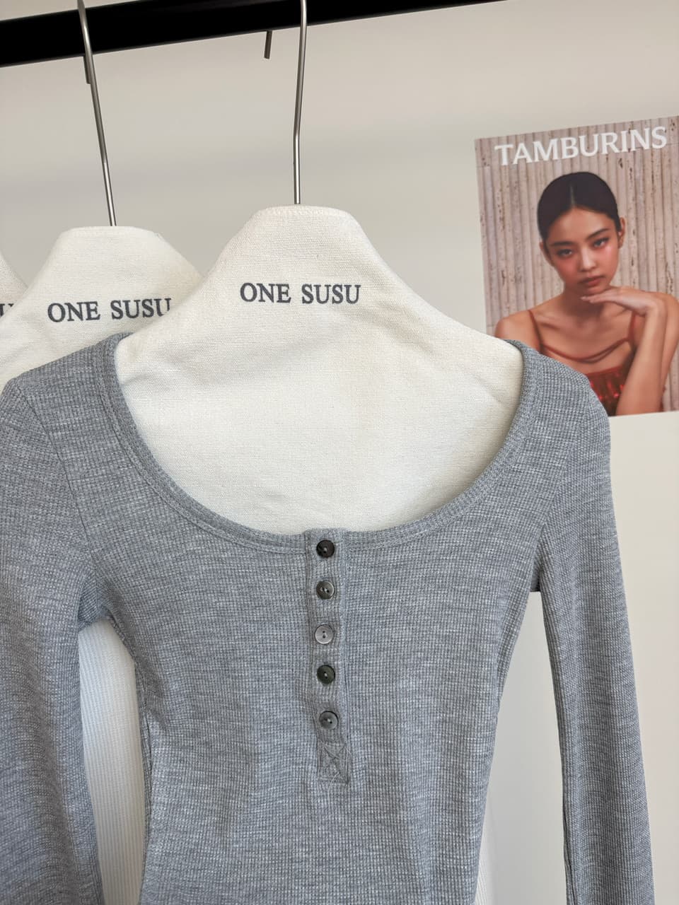jmshop 화이트 여성 baggy 순수한 욕망 u 칼라 후아 남편 그리드 니트 티셔츠 여성 가을 몸매 가꾸기 슬림해 보이는 긴팔 맨위 상세 이미지 13