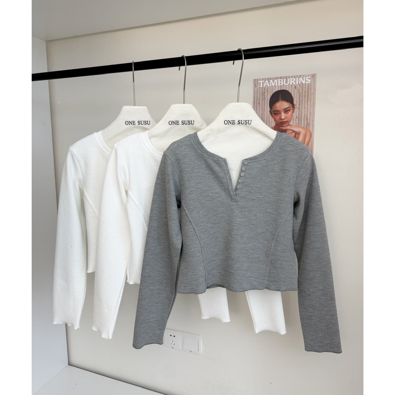 jmshop 화이트 여성 baggy 순수한 욕망 u 칼라 후아 남편 그리드 니트 티셔츠 여성 가을 몸매 가꾸기 슬림해 보이는 긴팔 맨위 이미지 6