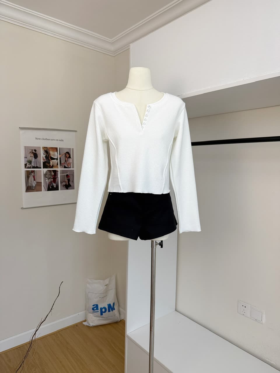 jmshop 화이트 여성 baggy 순수한 욕망 u 칼라 후아 남편 그리드 니트 티셔츠 여성 가을 몸매 가꾸기 슬림해 보이는 긴팔 맨위 상세 이미지 5