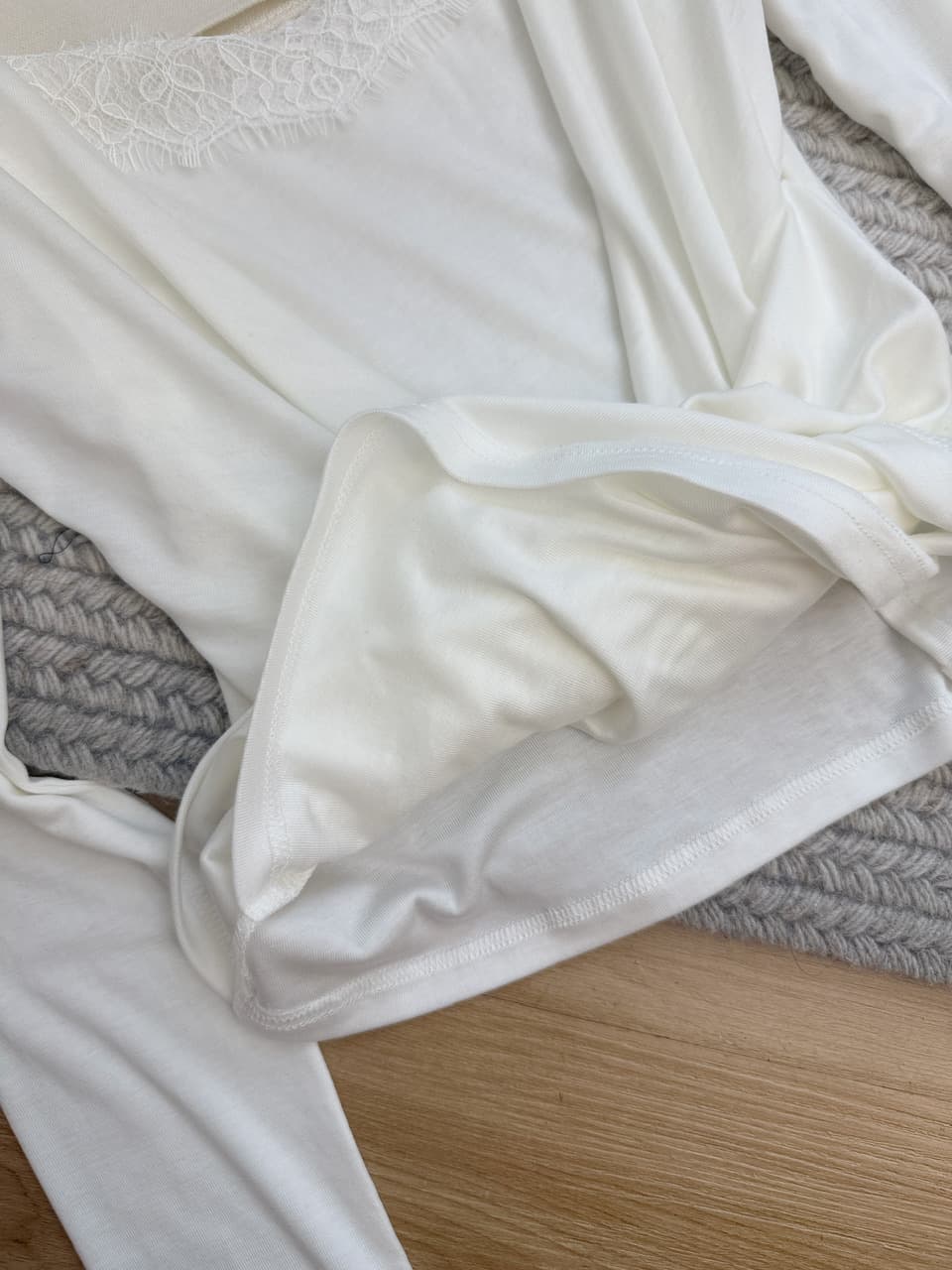 검은 콩 흠 청 치자 나무 늦게 와인 라이 경기 서울 흔들다 칼라 레이스 조각 작은 셔츠 부드러운 찹쌀 프로 피부 페이크 레이어드 맨위 여성 상세 이미지 14