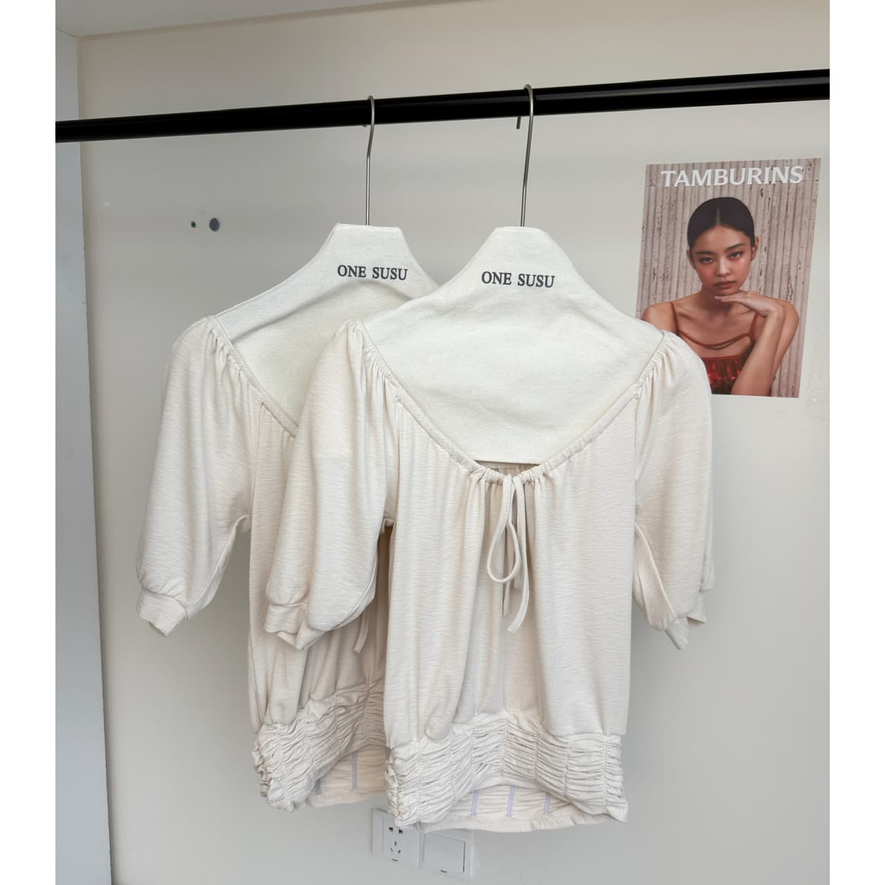 sheepland 전갈 살구 차 펌프 로프 동점 벨트 측면 칼라 반소매 티셔츠 여성 가을 명중 Pleat 밑단 루즈핏 슬림해 보이는 맨위 이미지 6