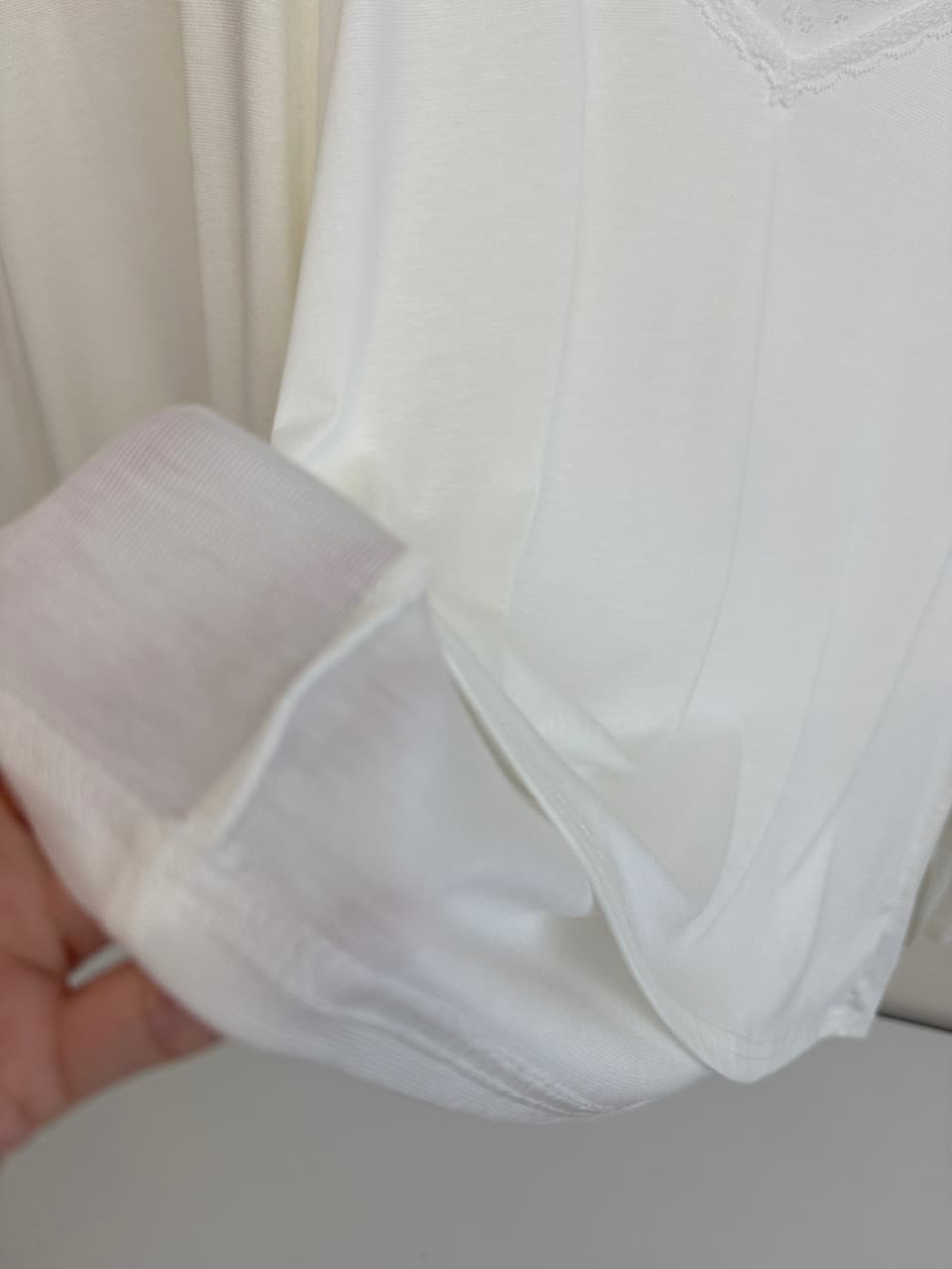 화이트 워터 여성 부드러운 레이스 t 라이 경기 서울 V넥 티셔츠 레이스 캐미솔 부드러운 순수한 욕망 슬림해 보이는 세트 그룹 상세 이미지 15