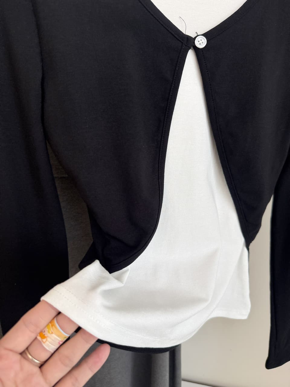 threeh 고대 조기 한국어 스트림 49 주간 실크 페이크 레이어드 디자인 센스 니트 스웨터 여성 긴 소매 티셔츠 인사이드 가져 가라. 만나는 맨위 상세 이미지 20