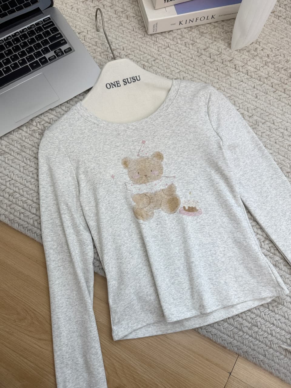 ptonumi 작은 곰 소원을 빌며 밤 오리지널 패턴 프린트 긴팔 티셔츠 여성 이른 가을 인사이드 가져 가라. 회색 라운드 넥 맨위 상세 이미지 14