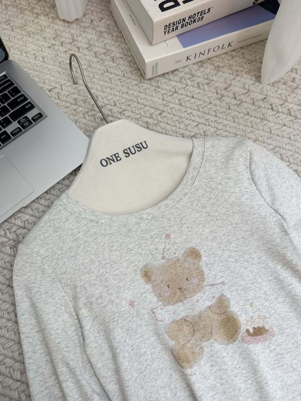 ptonumi 작은 곰 소원을 빌며 밤 오리지널 패턴 프린트 긴팔 티셔츠 여성 이른 가을 인사이드 가져 가라. 회색 라운드 넥 맨위 상세 이미지 15