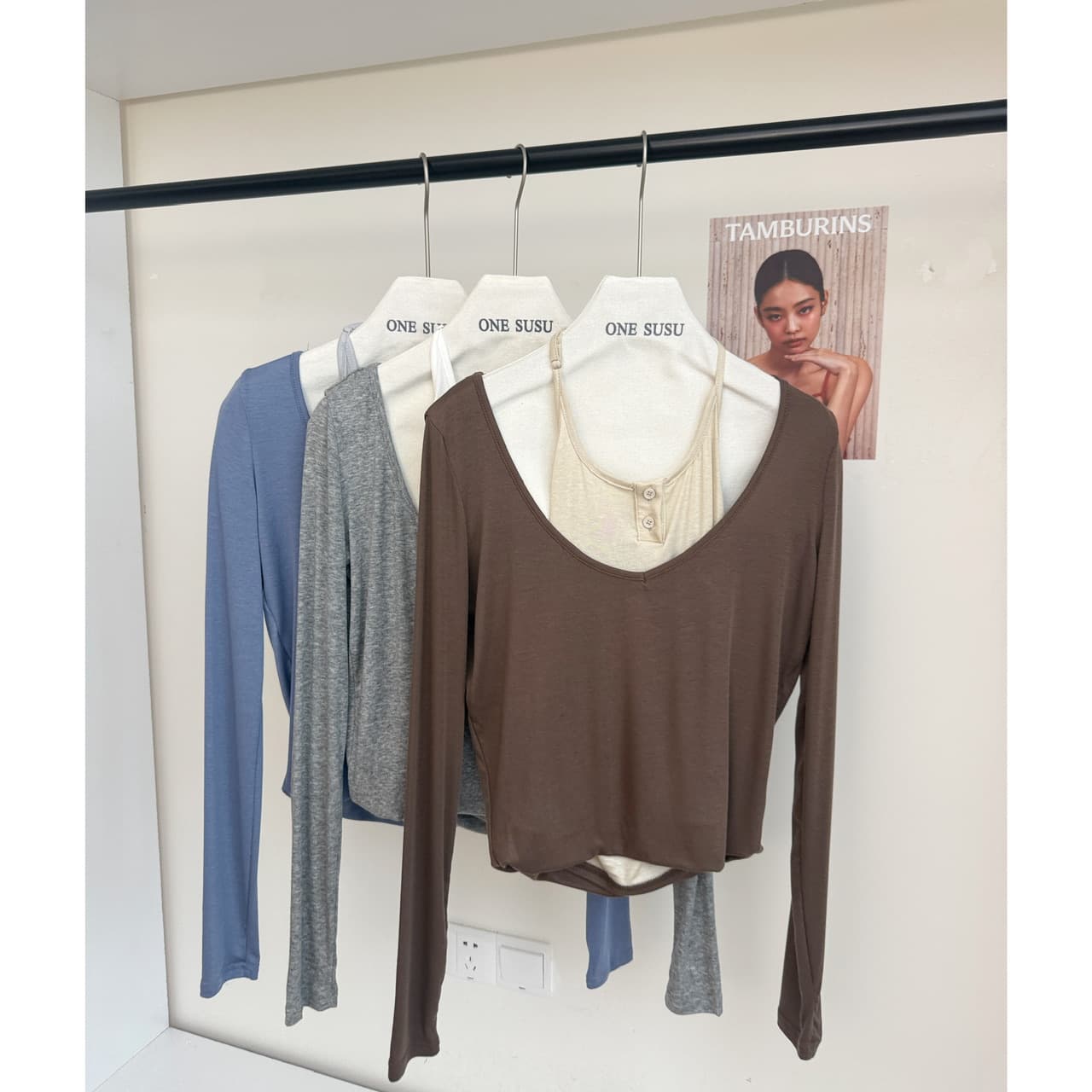 skk store 서울 이른 가을 150g 주간 실크 양모 V넥 페이크 레이어드 긴팔 티셔츠 루즈핏 캐주얼 맨위 이미지 6