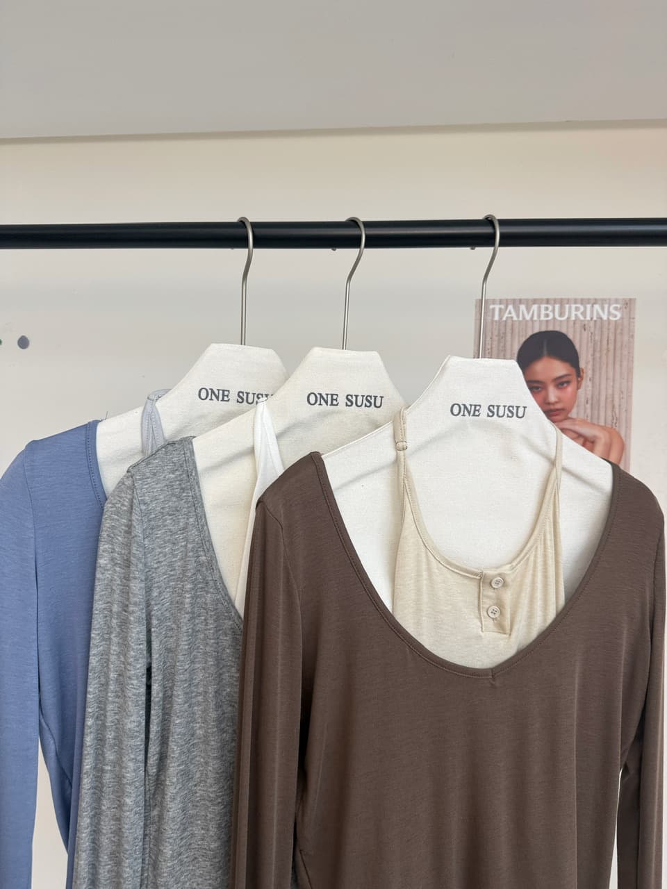 skk store 서울 이른 가을 150g 주간 실크 양모 V넥 페이크 레이어드 긴팔 티셔츠 루즈핏 캐주얼 맨위 상세 이미지 13