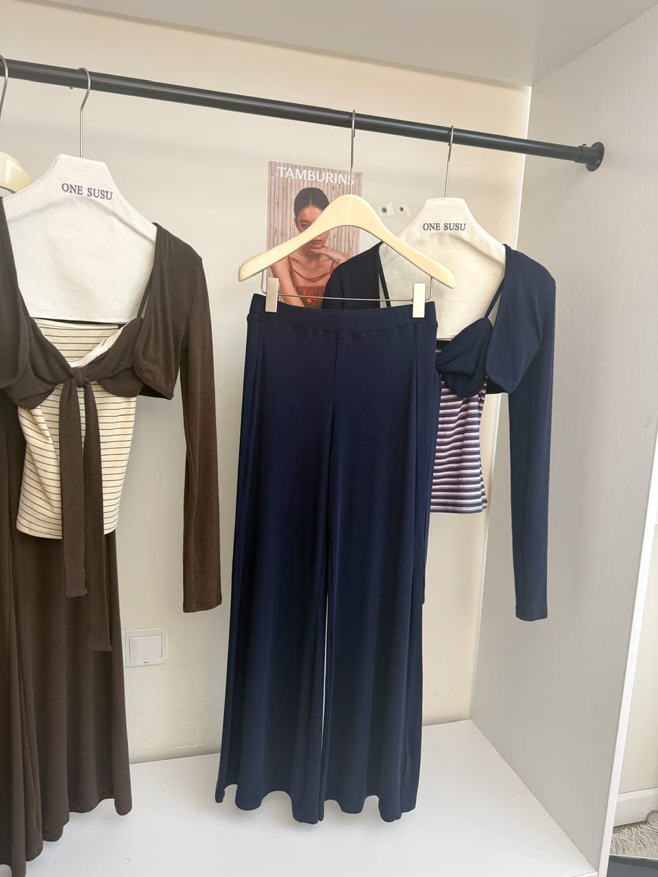 감사합니다. 아니요 고기 펌프 Pleat 스트라이프 배색 리본 슬립 몸매 가꾸기 쇼트 스타일 오픈 가디건 캐주얼 플레어 바지 가을 세트 상세 이미지 27