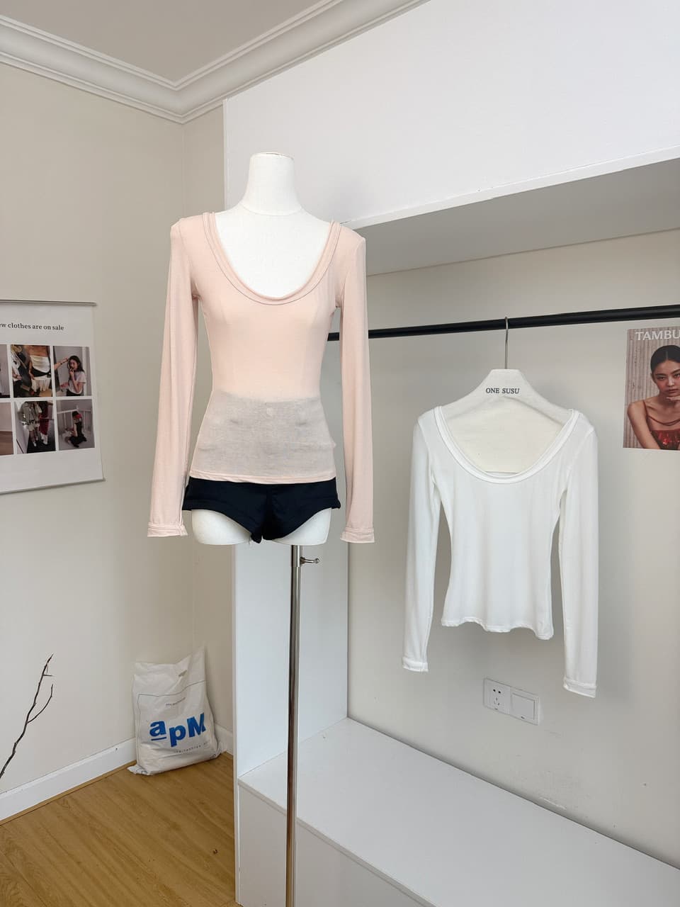 화이트 워터 여성 편안함 가면 t u 칼라 긴팔 티셔츠 여성 이른 가을 한 부서 느긋한 느슨함 센스 몸매 가꾸기 슬림해 보이는 맨위 이미지 3