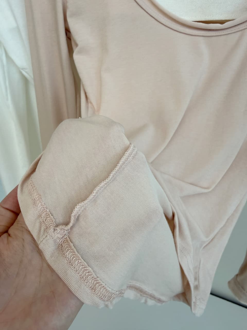 화이트 워터 여성 편안함 가면 t u 칼라 긴팔 티셔츠 여성 이른 가을 한 부서 느긋한 느슨함 센스 몸매 가꾸기 슬림해 보이는 맨위 상세 이미지 14