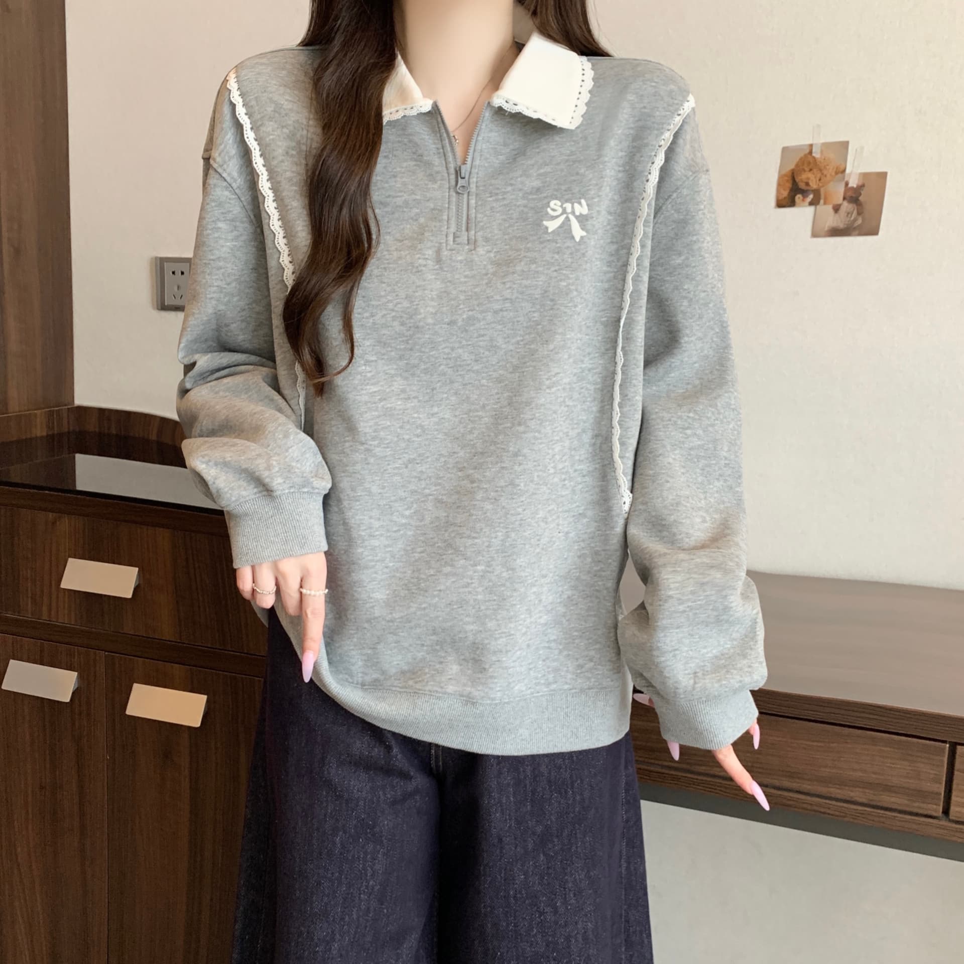 실사 빅 사이즈 느긋한 바람 레이스 조각 POLO 칼라 지퍼 후드티 여성 루즈핏 학원 스타일 캐주얼 긴팔 상세 이미지 6