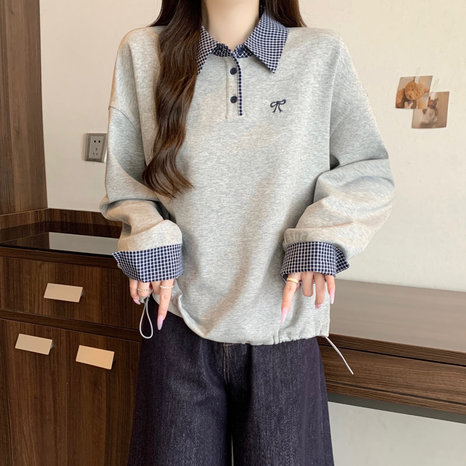 한 부서 연령 감소 체크무늬 POLO 칼라 긍정적 인 어깨 후드티 여성 2026 조기 가을 새로운 빅 사이즈 지방 mm 페이크 레이어드 맨위 상세 이미지 7